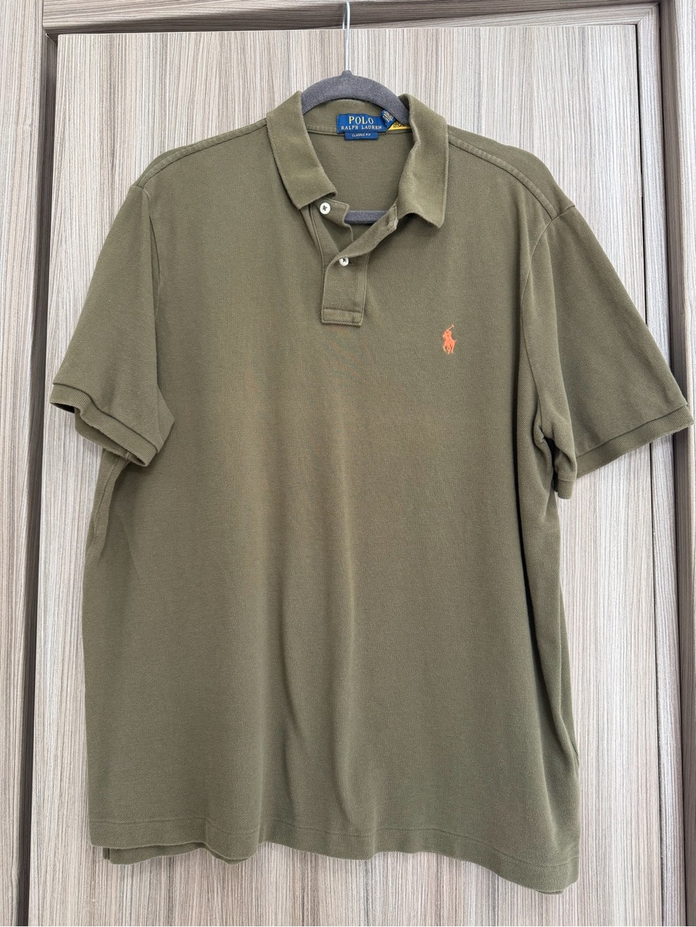 POLO T-shirt classic fit . Size L